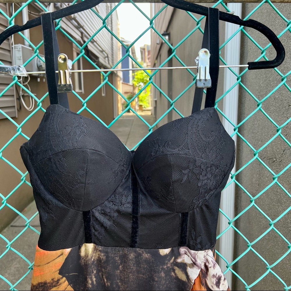 Custom dress - Picture 2 of 16